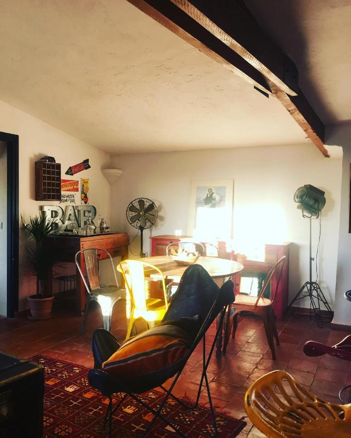 Appartement Derrière l'église à Saint-Paul-de-Vence Extérieur photo