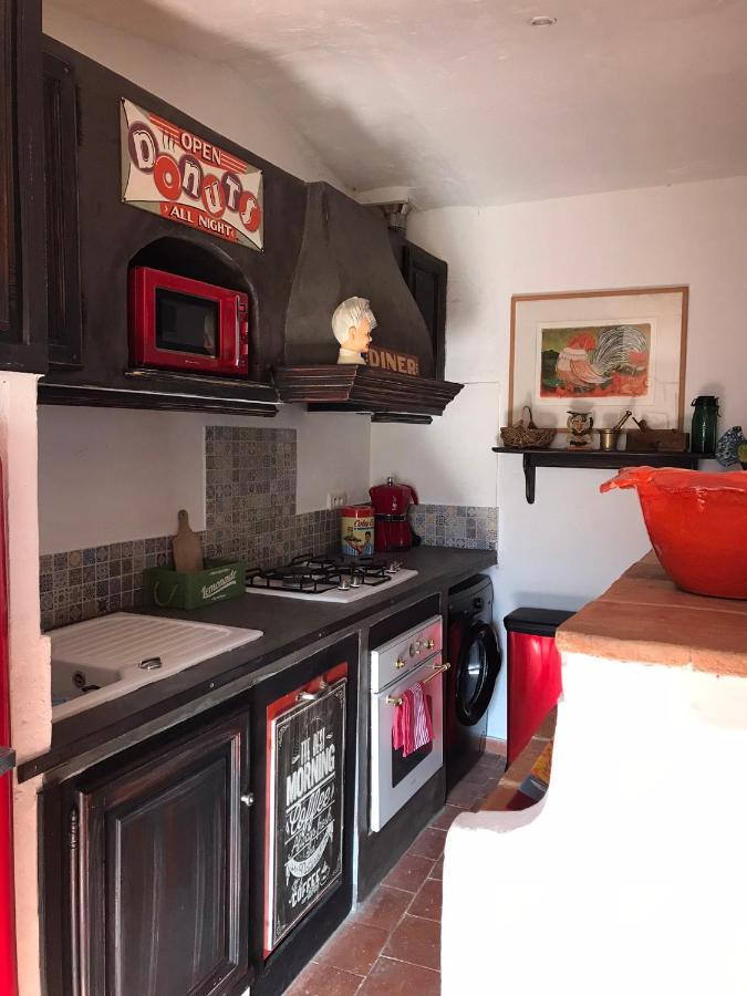 Appartement Derrière l'église à Saint-Paul-de-Vence Extérieur photo